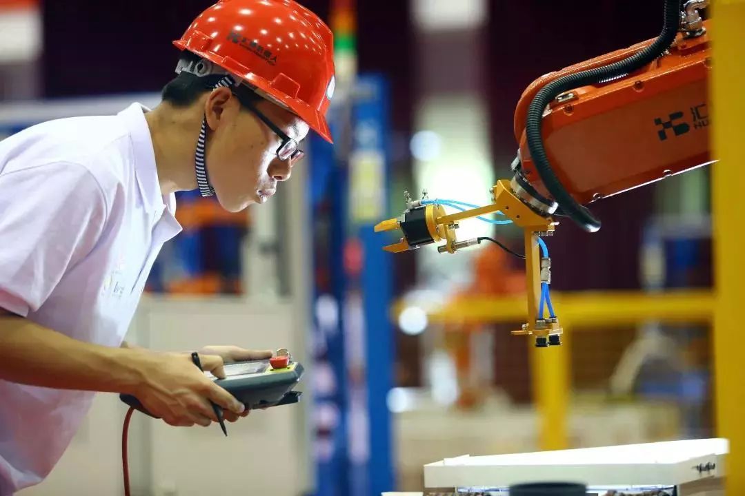 职业技能等级标准如何对接职业标准与教学标准