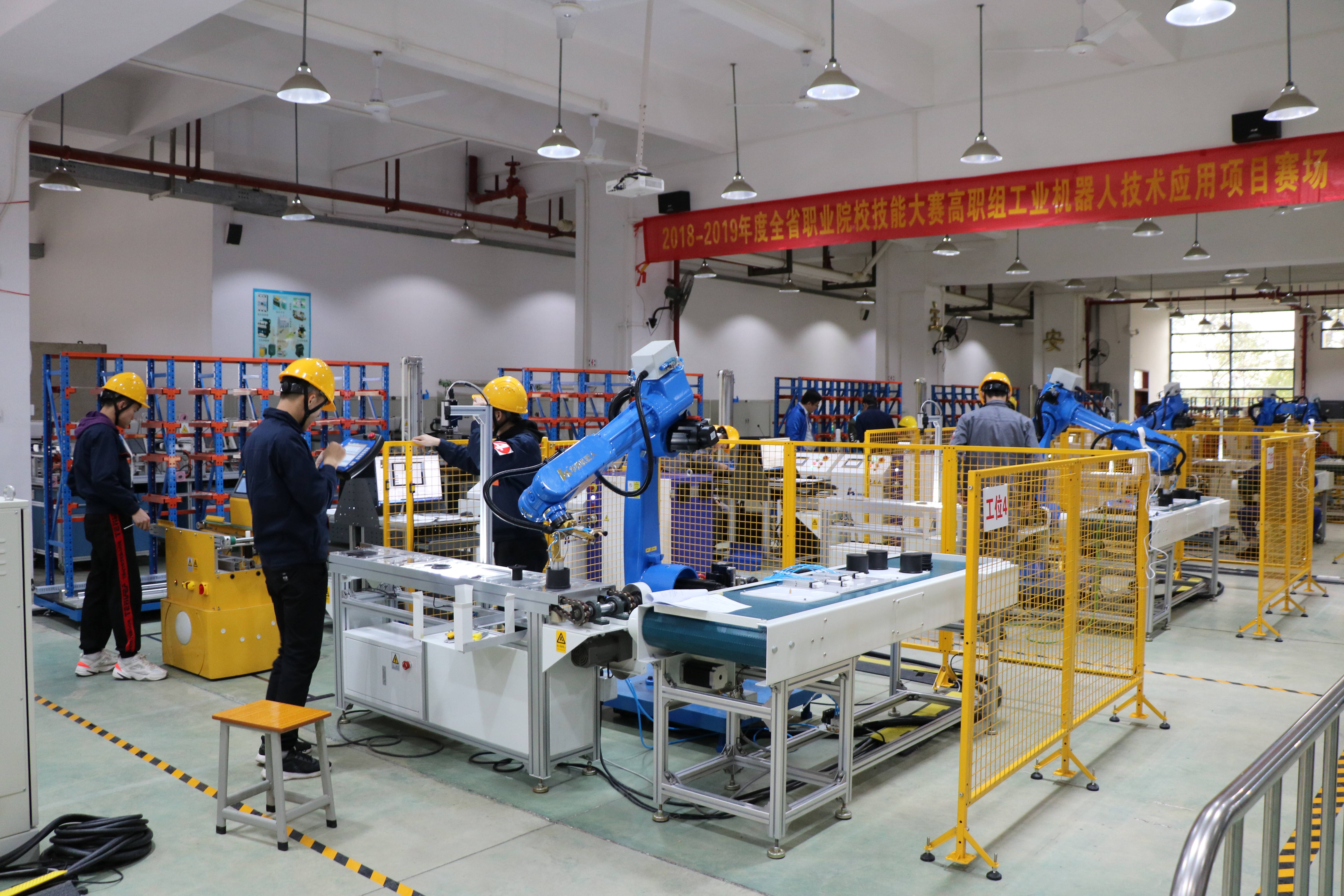 要让职业教育真正“扬眉吐气”（专家解读）