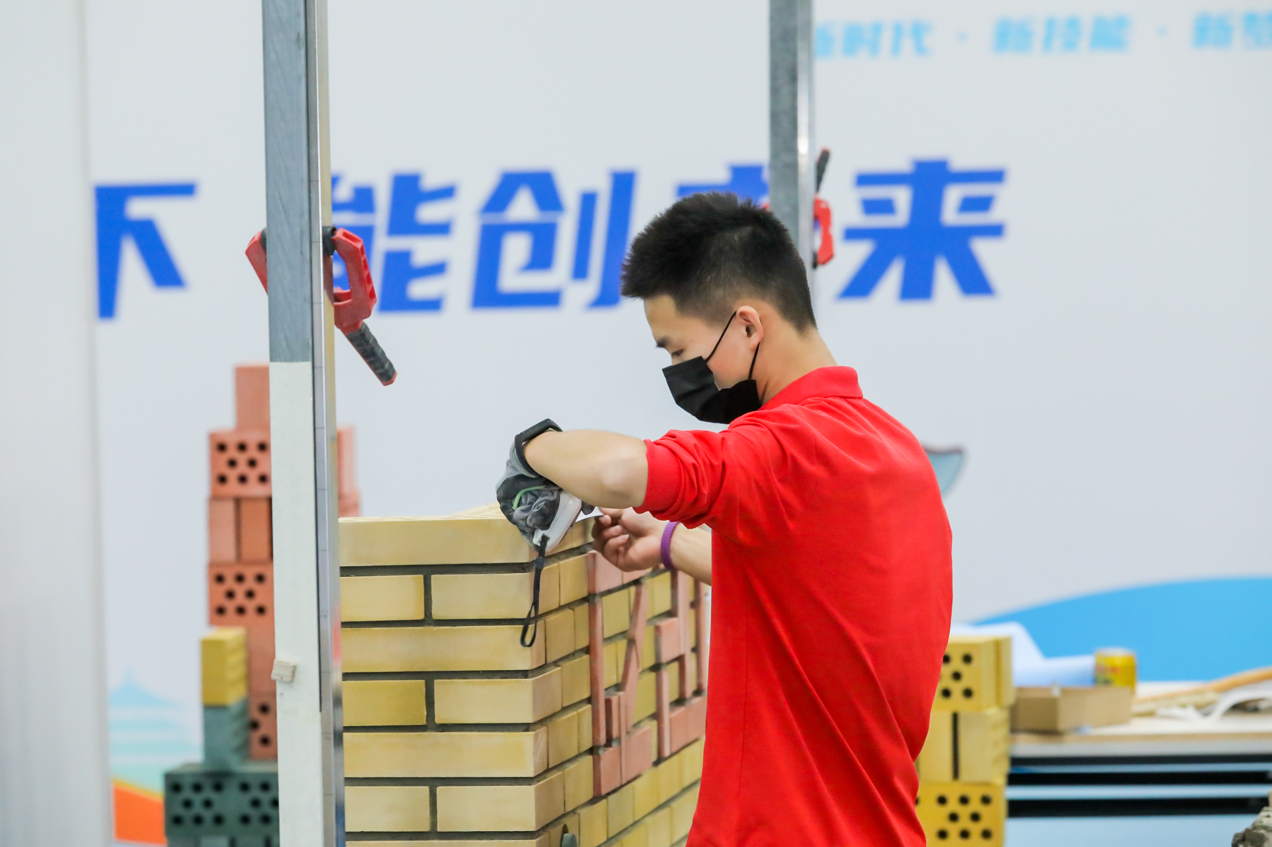 技行天下，能创未来——中华人民共和国第一届职业技能大赛在广州举办(图6)