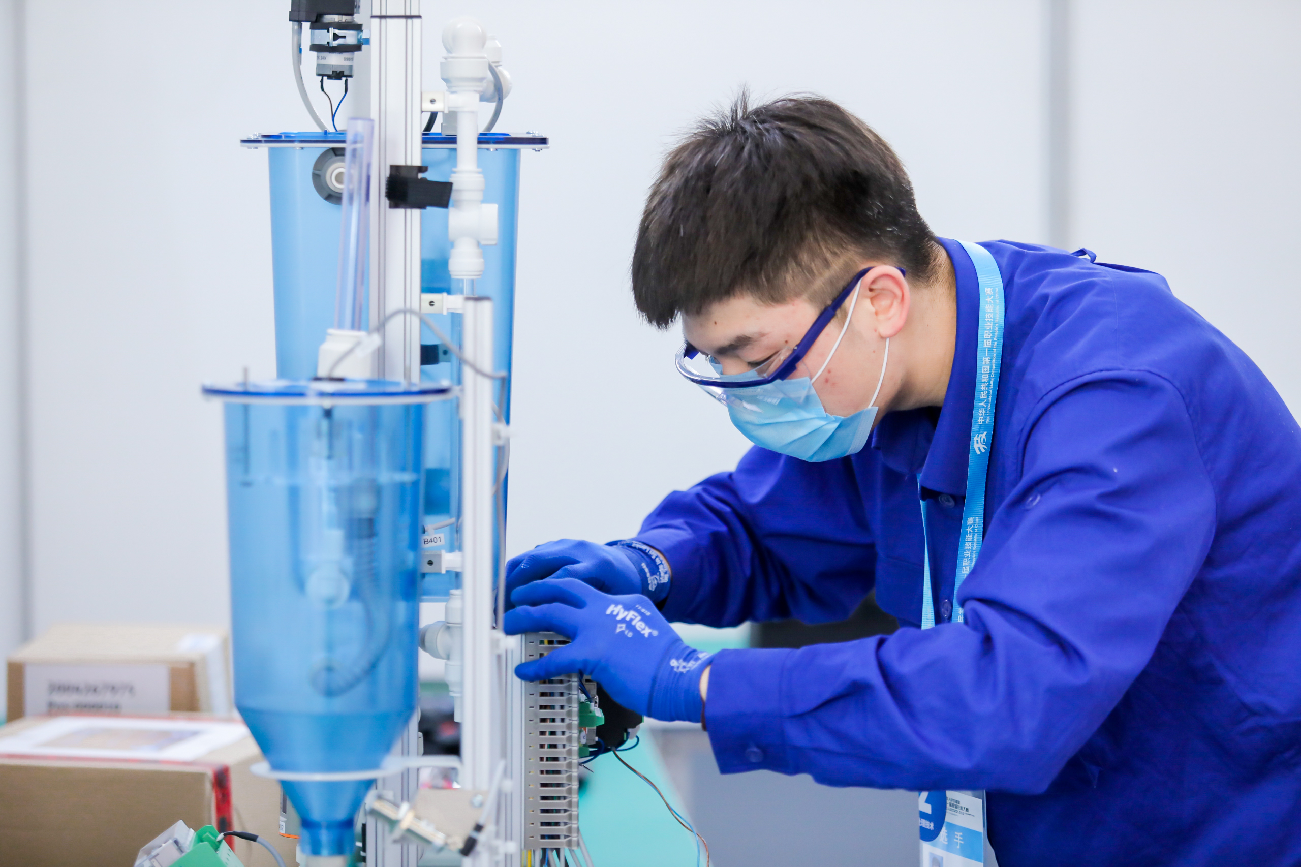 技行天下，能创未来——中华人民共和国第一届职业技能大赛在广州举办(图16)