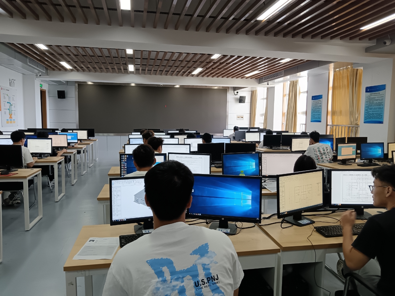 2023年第一期1+X建筑信息模型(BIM)职业技能等级证书考评成功举办(图27)